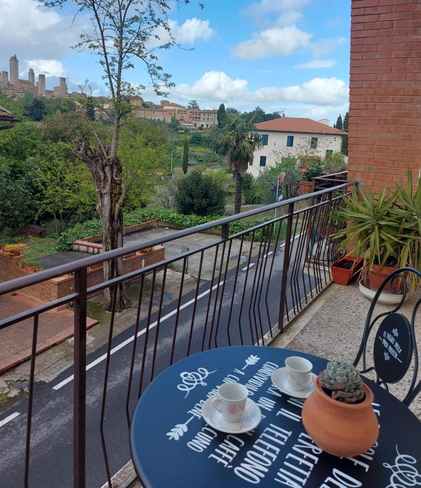 Casa Dina Daire San Gimignano Dış mekan fotoğraf